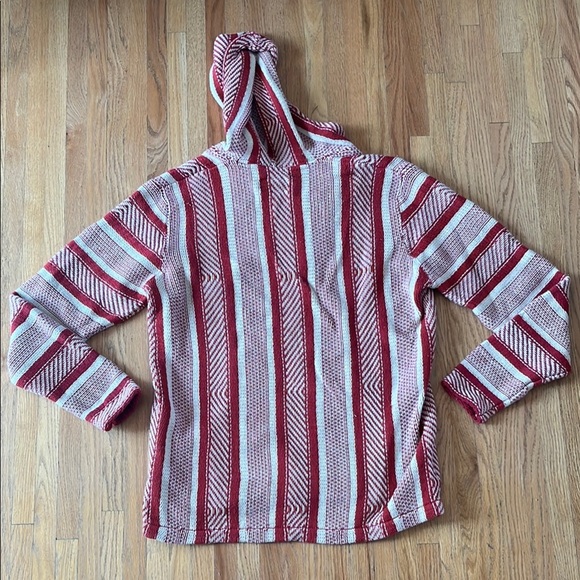 True Religion Red and White Y2K Sweater - Picture 3 of 8